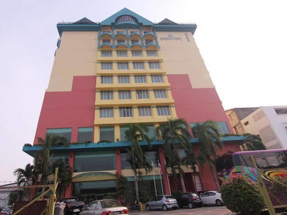 Mega View Hotel Kuantan Esterno foto